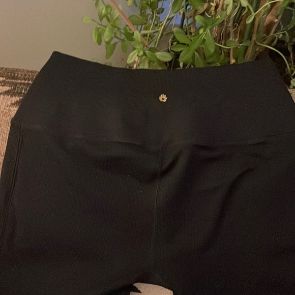 Spiritual Gangster leggings M/L - Picture 6 of 14